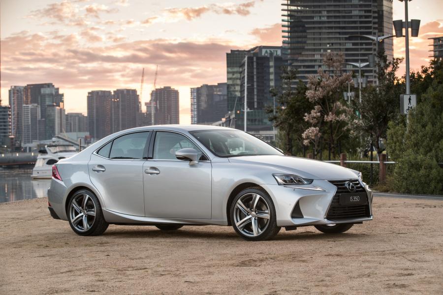  Lexus IS350 2016 года  (AU) (фото 5 из 8)